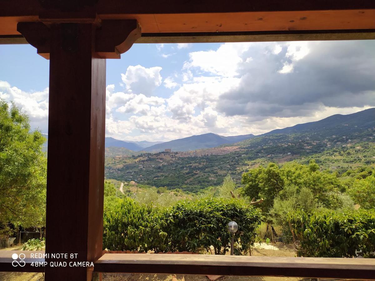 Room In Casa Castiglia A Woodhouse With Beautiful View Close Madonie Park Castelbuono  Zewnętrze zdjęcie